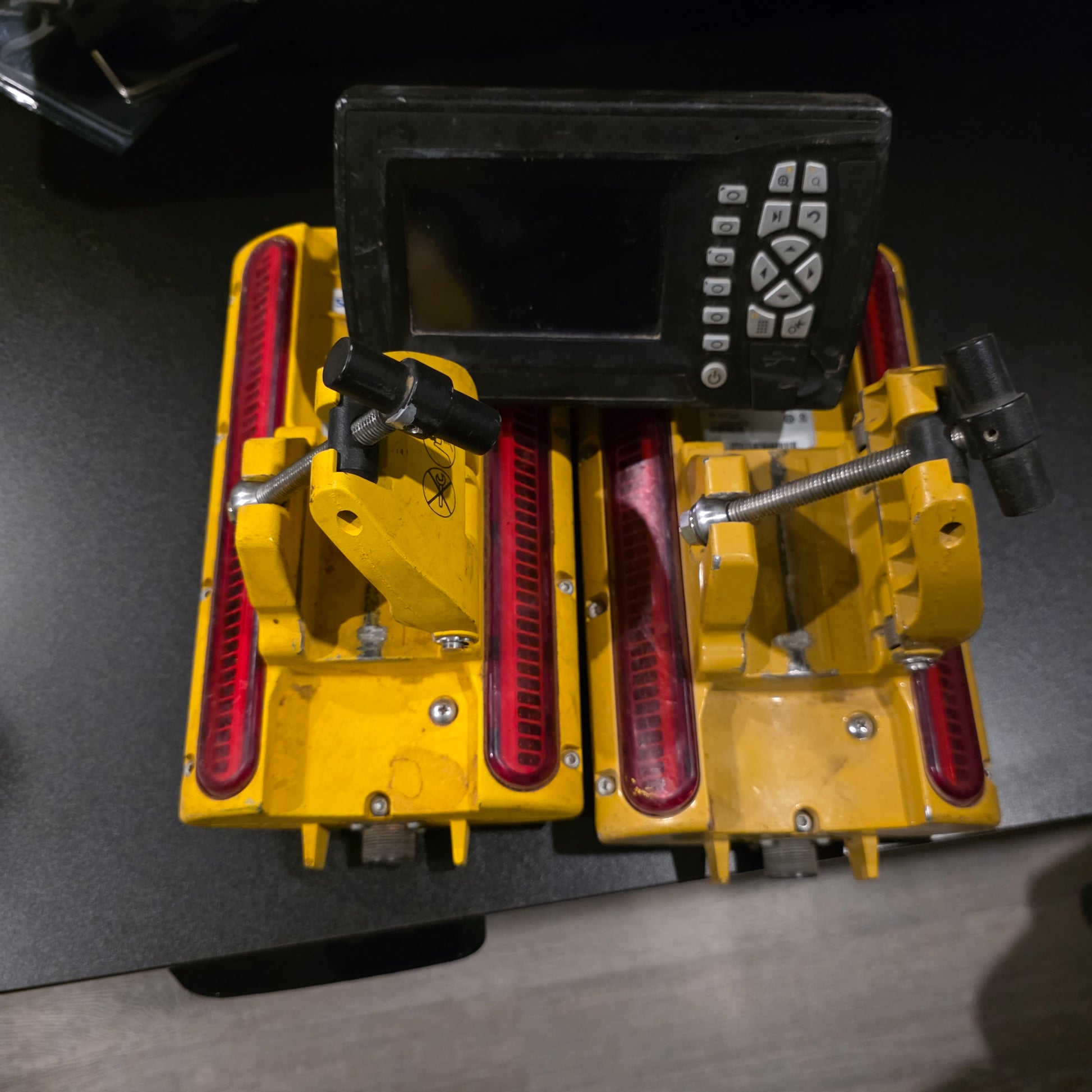 Trimble GCS900 Dual Laser Grade Control System – CB430 Display – Used